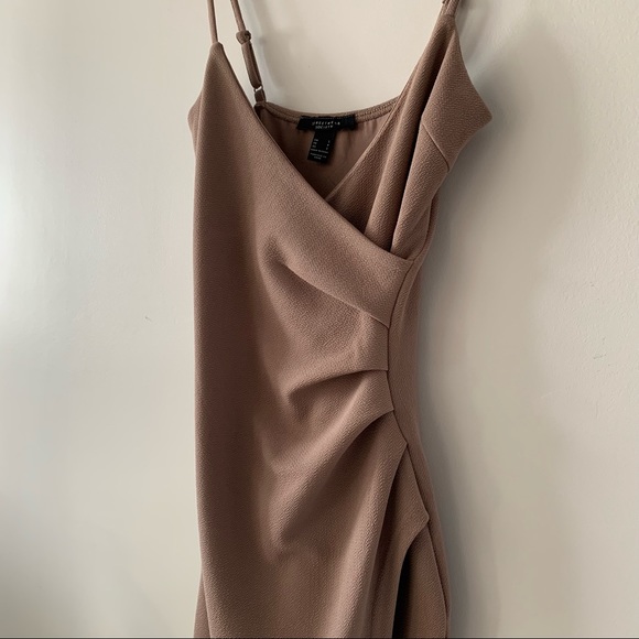 Streetwear Society Taupe Dress - Picture 2 of 7